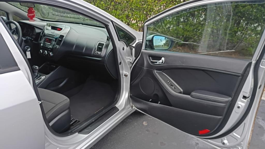 2014 Kia Forte LX - Photo 10