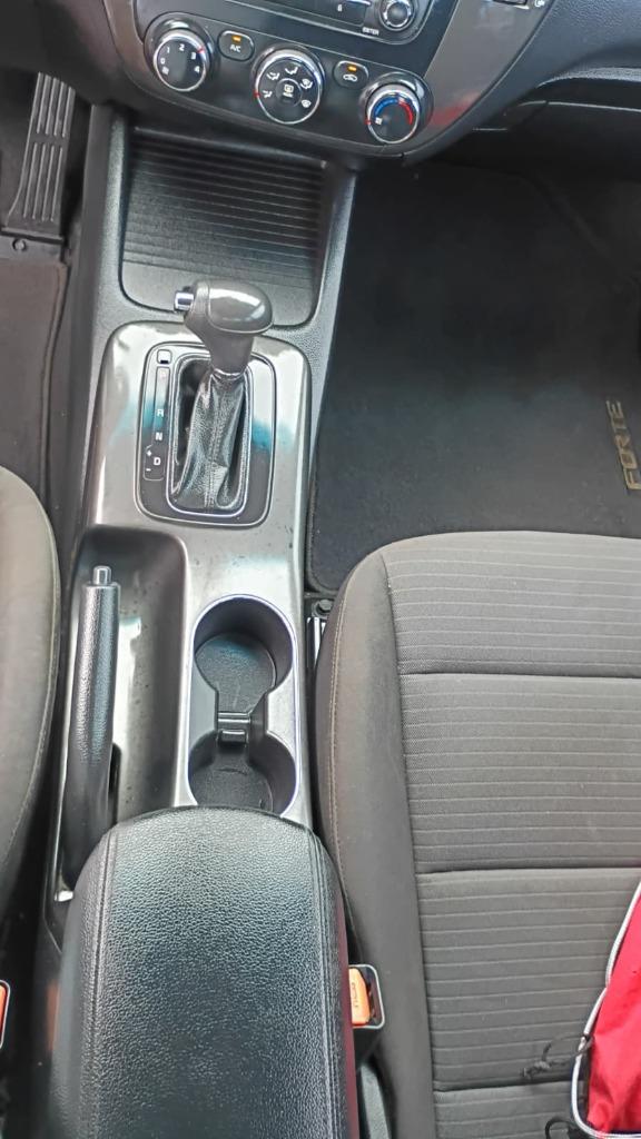 2014 Kia Forte LX - Photo 20