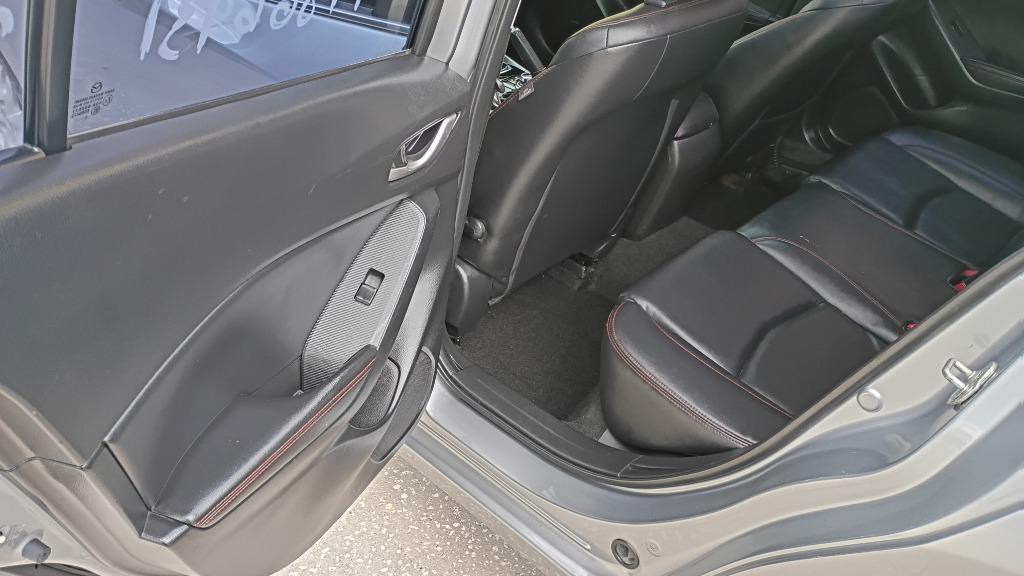 2014 Mazda MAZDA3 i Grand Touring - Photo 9