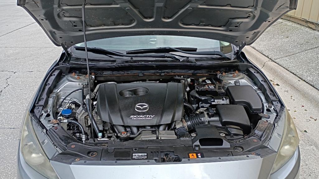 2014 Mazda MAZDA3 i Grand Touring - Photo 7
